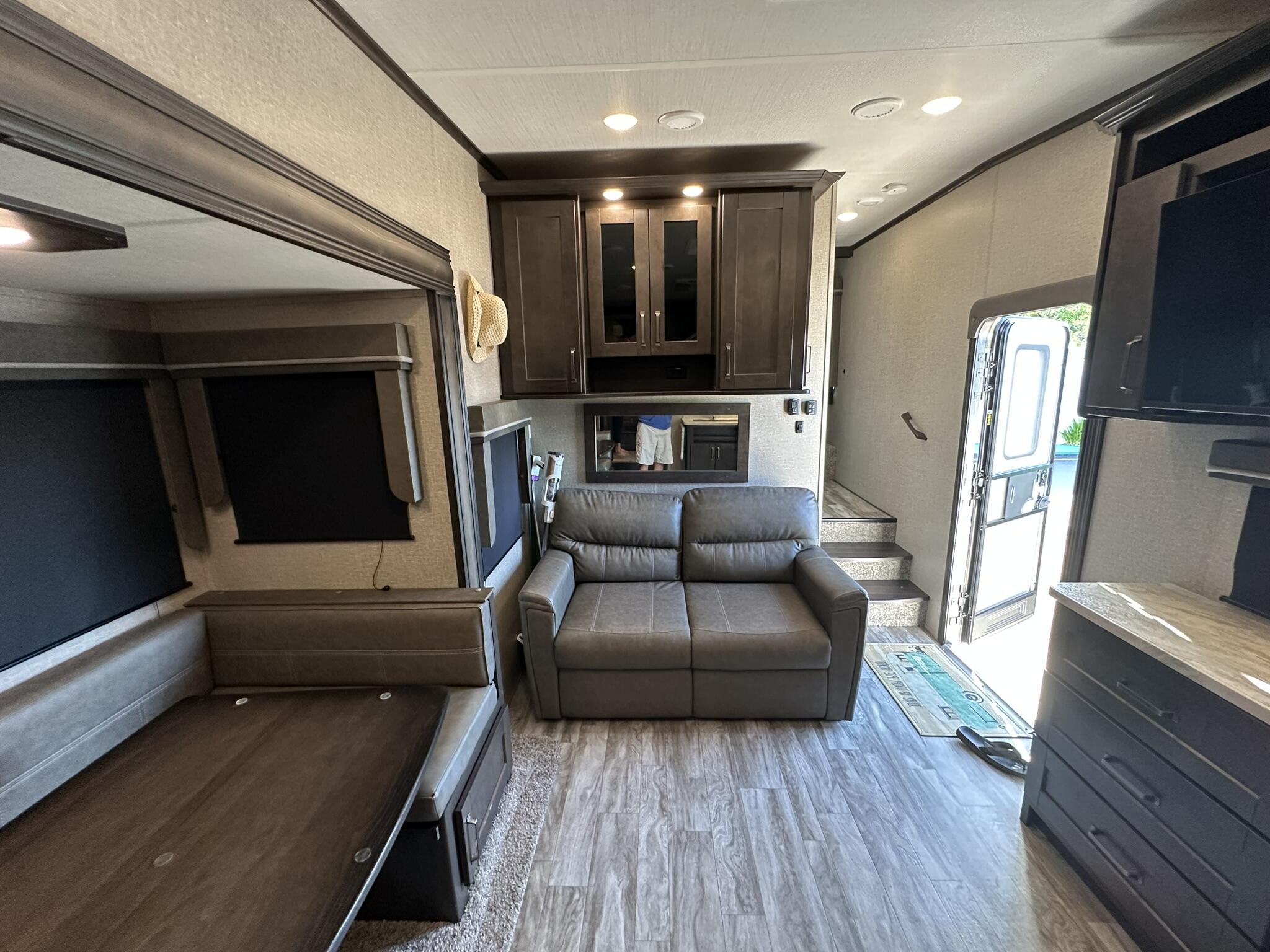 6099 Overseas Highway Unit: 75W