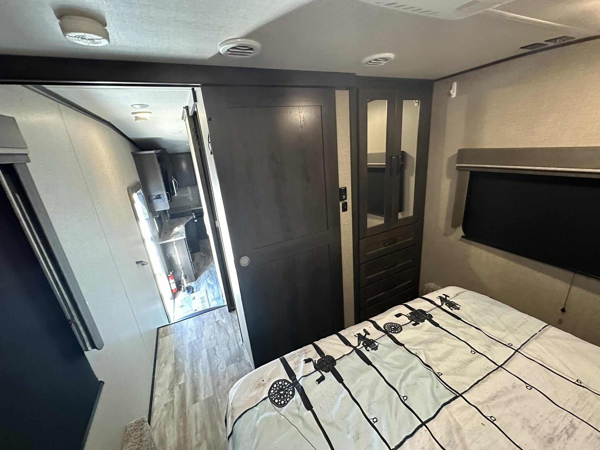 6099 Overseas Highway Unit: 75W