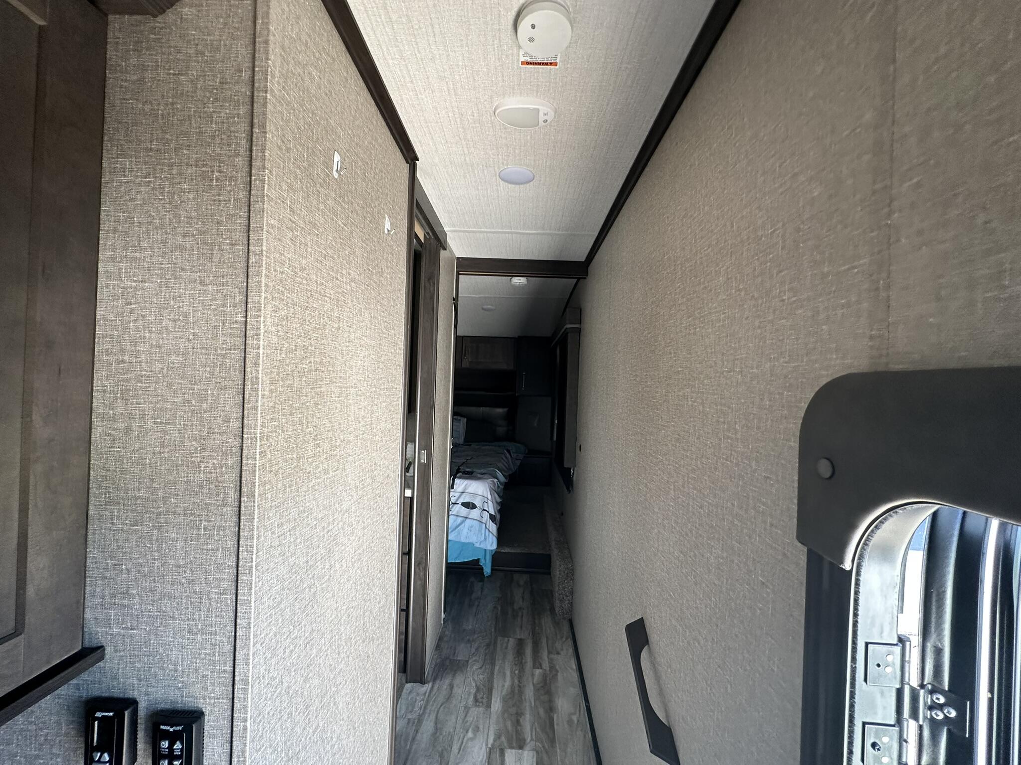 6099 Overseas Highway Unit: 75W