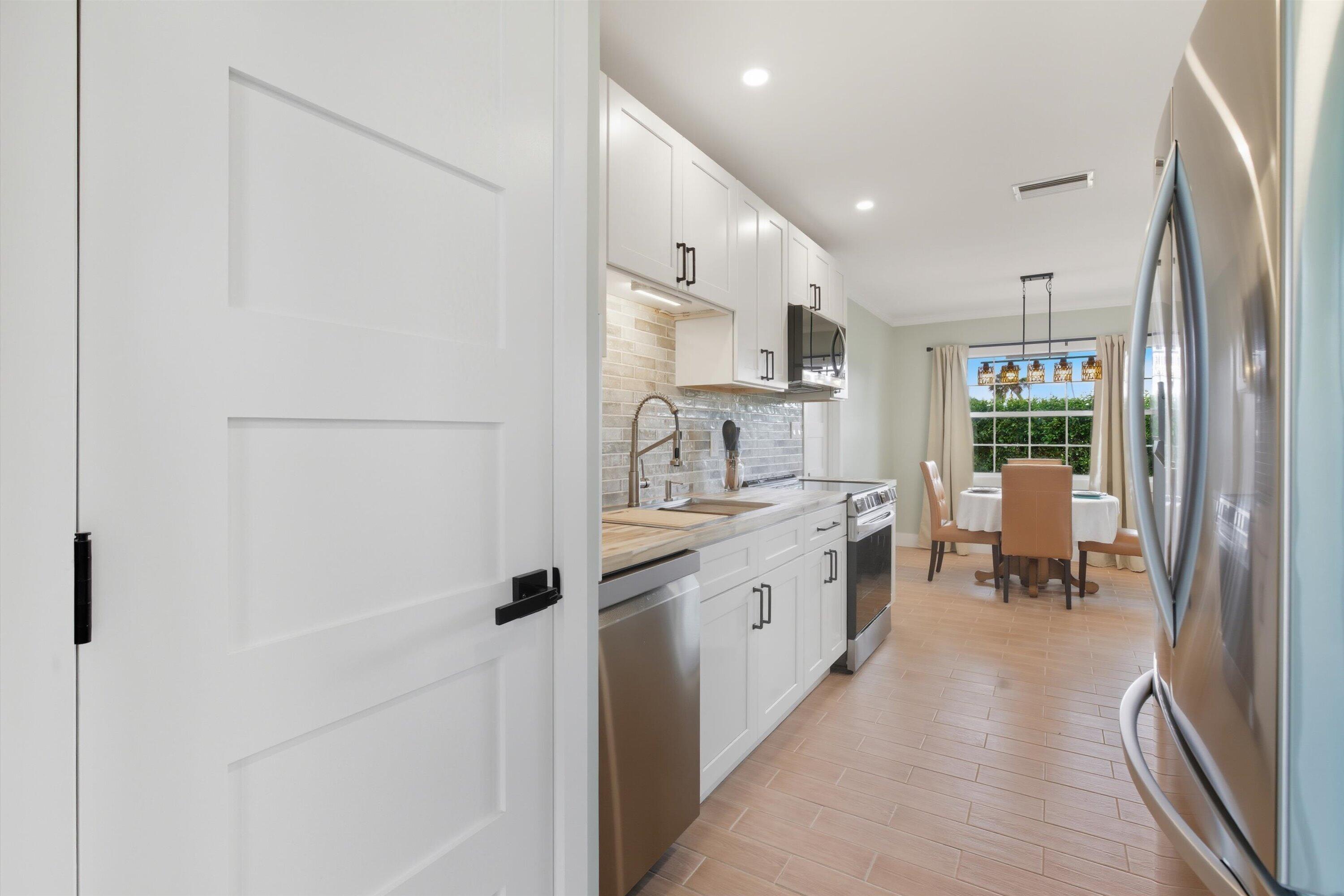 3030 Palm Drive Punta Gorda, FL 33950