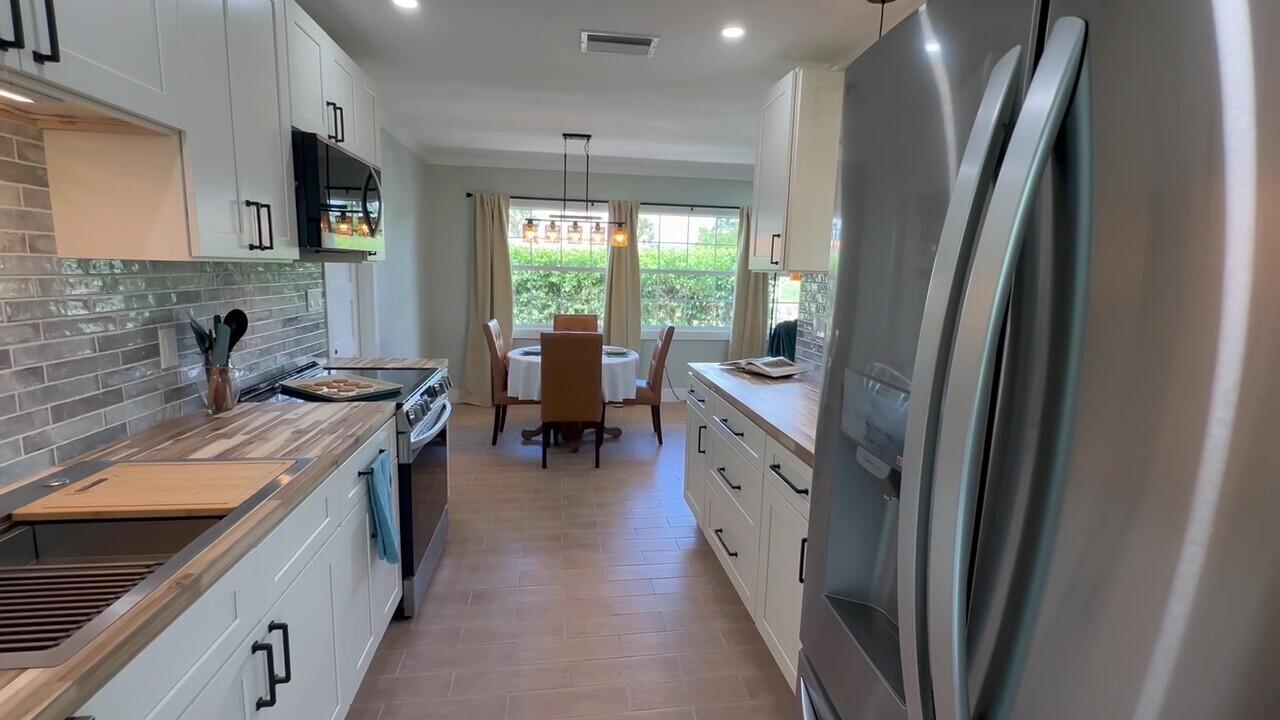 3030 Palm Drive Punta Gorda, FL 33950