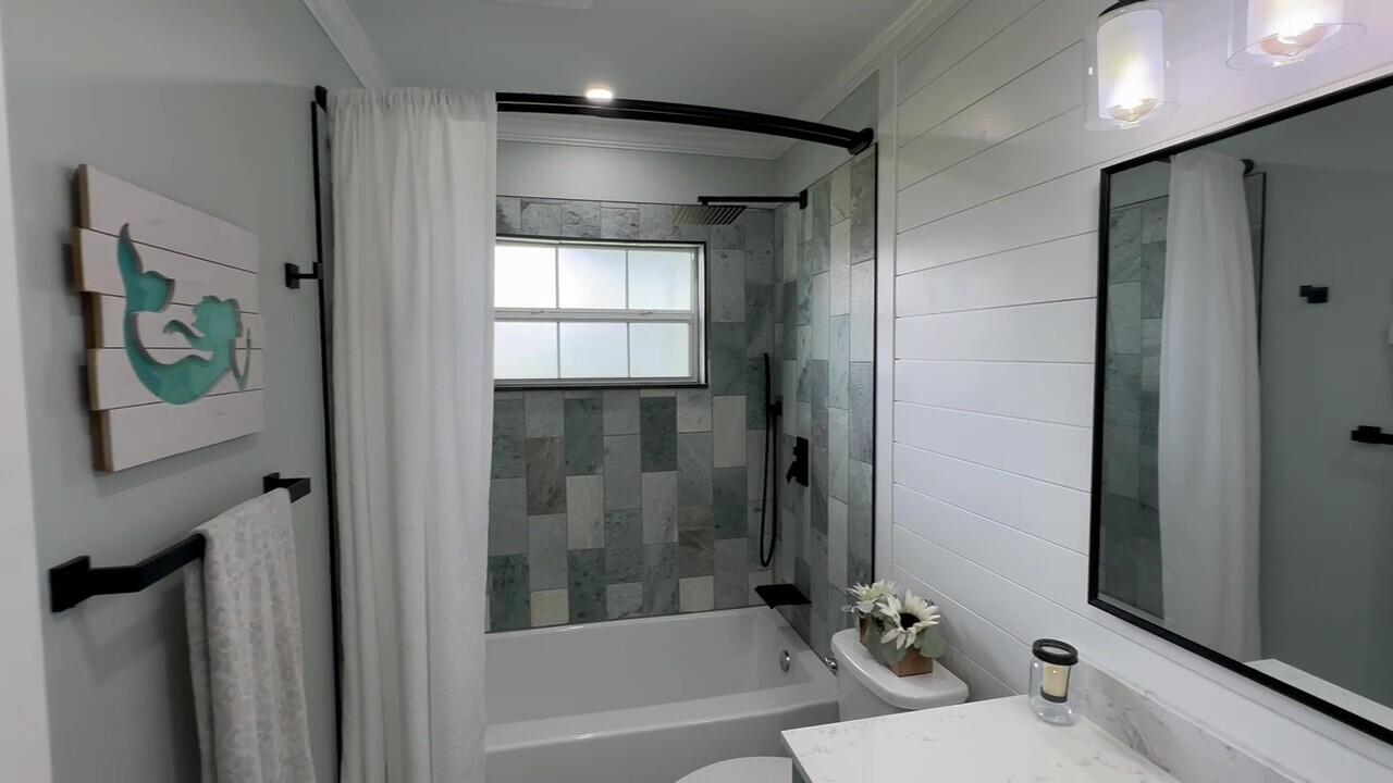 3030 Palm Drive Punta Gorda, FL 33950