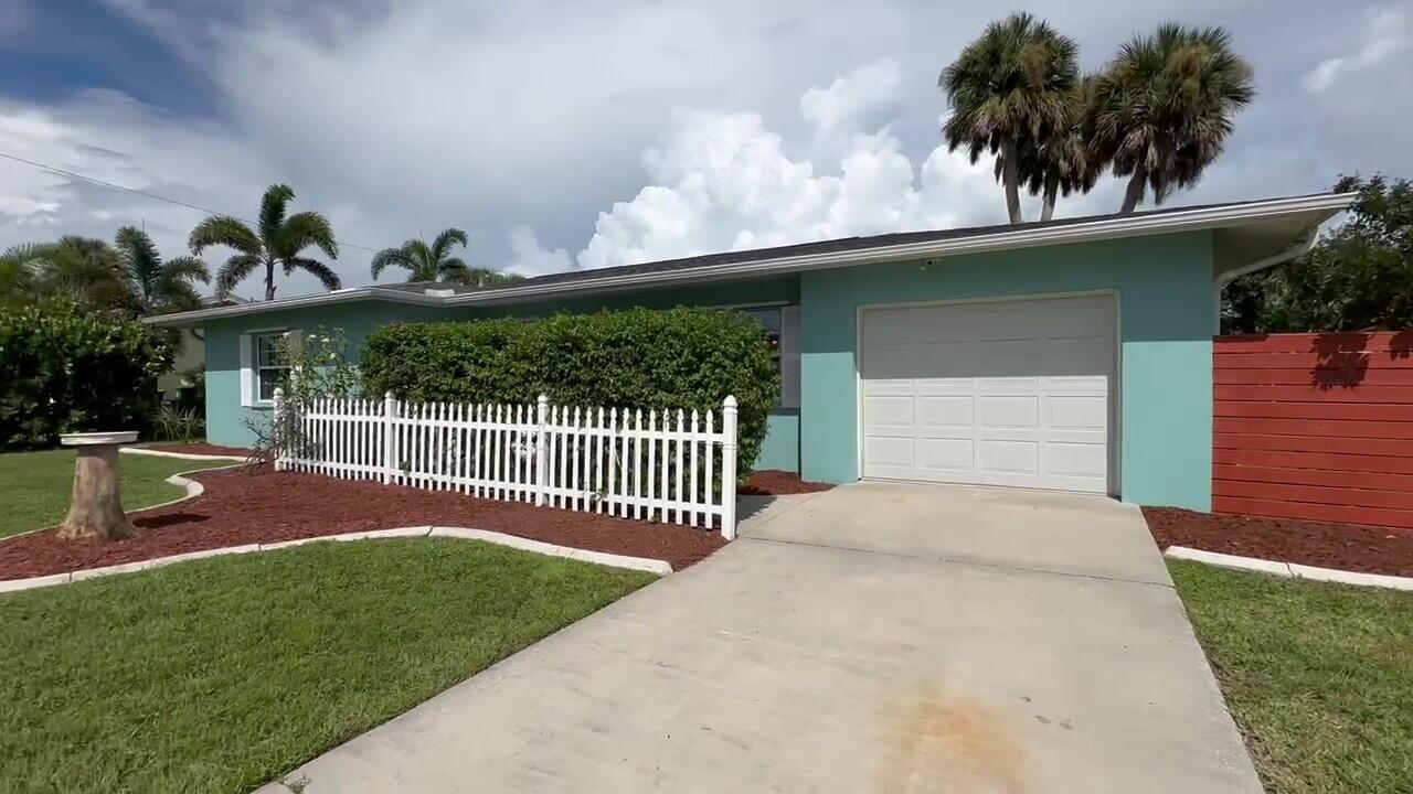 3030 Palm Drive Punta Gorda, FL 33950