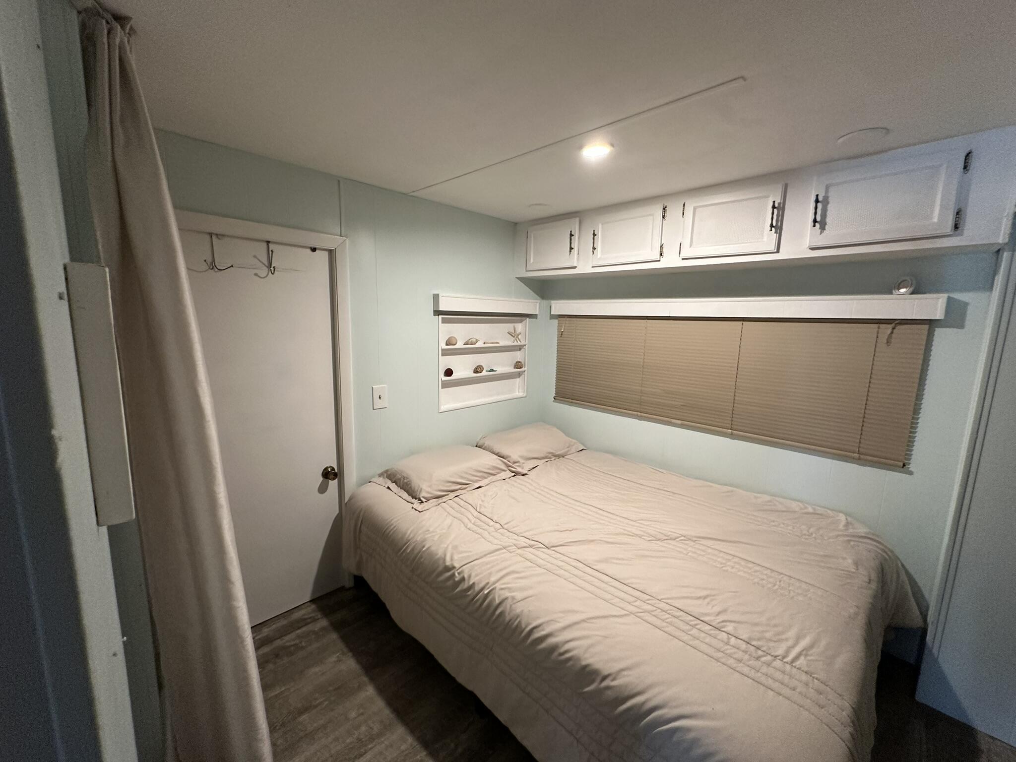 65821 Overseas Highway Unit: 310