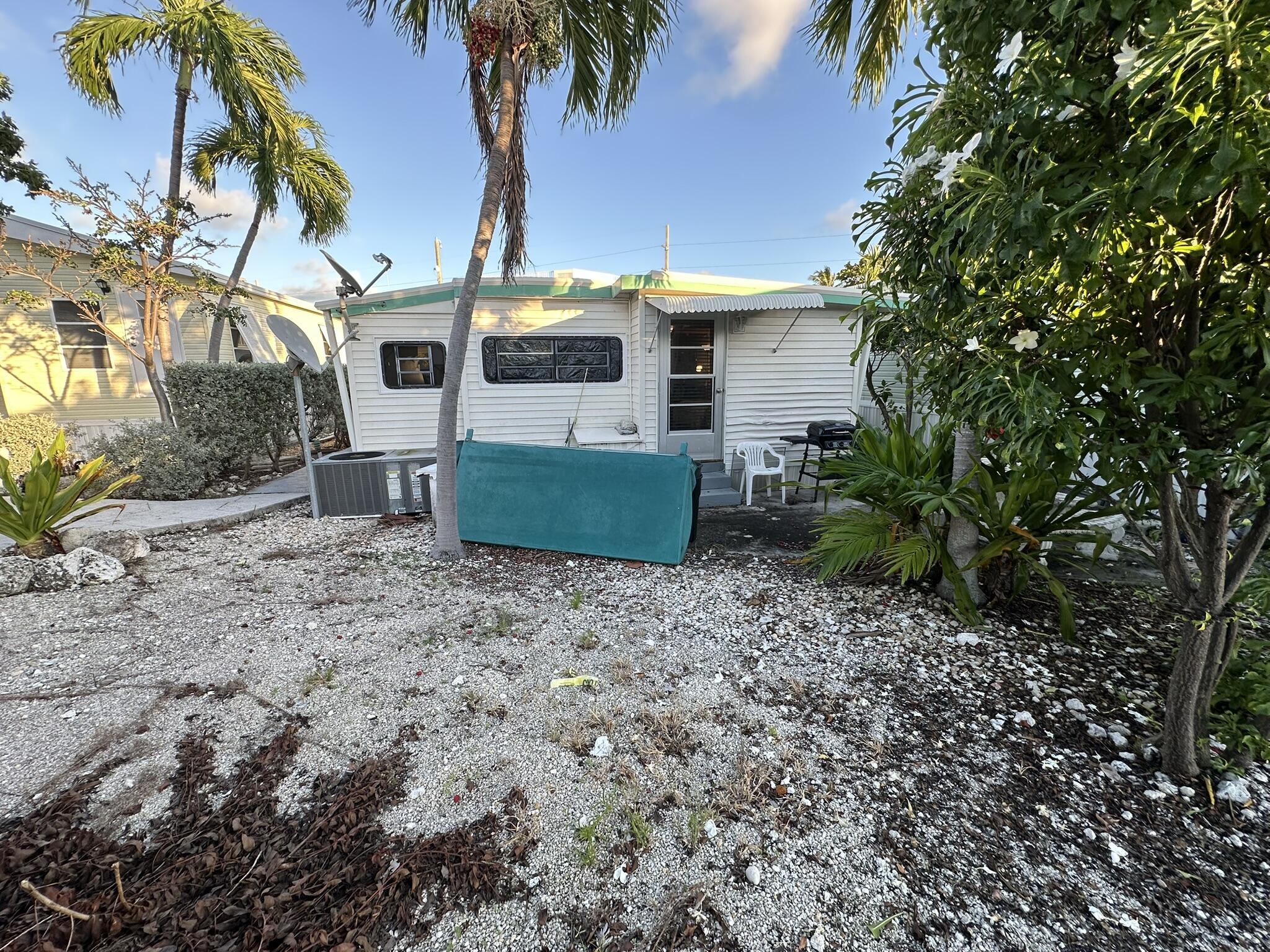 65821 Overseas Highway Unit: 310