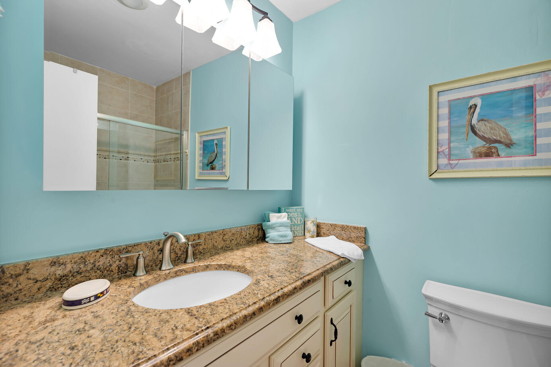 389 N Anglers Drive Unit: 204