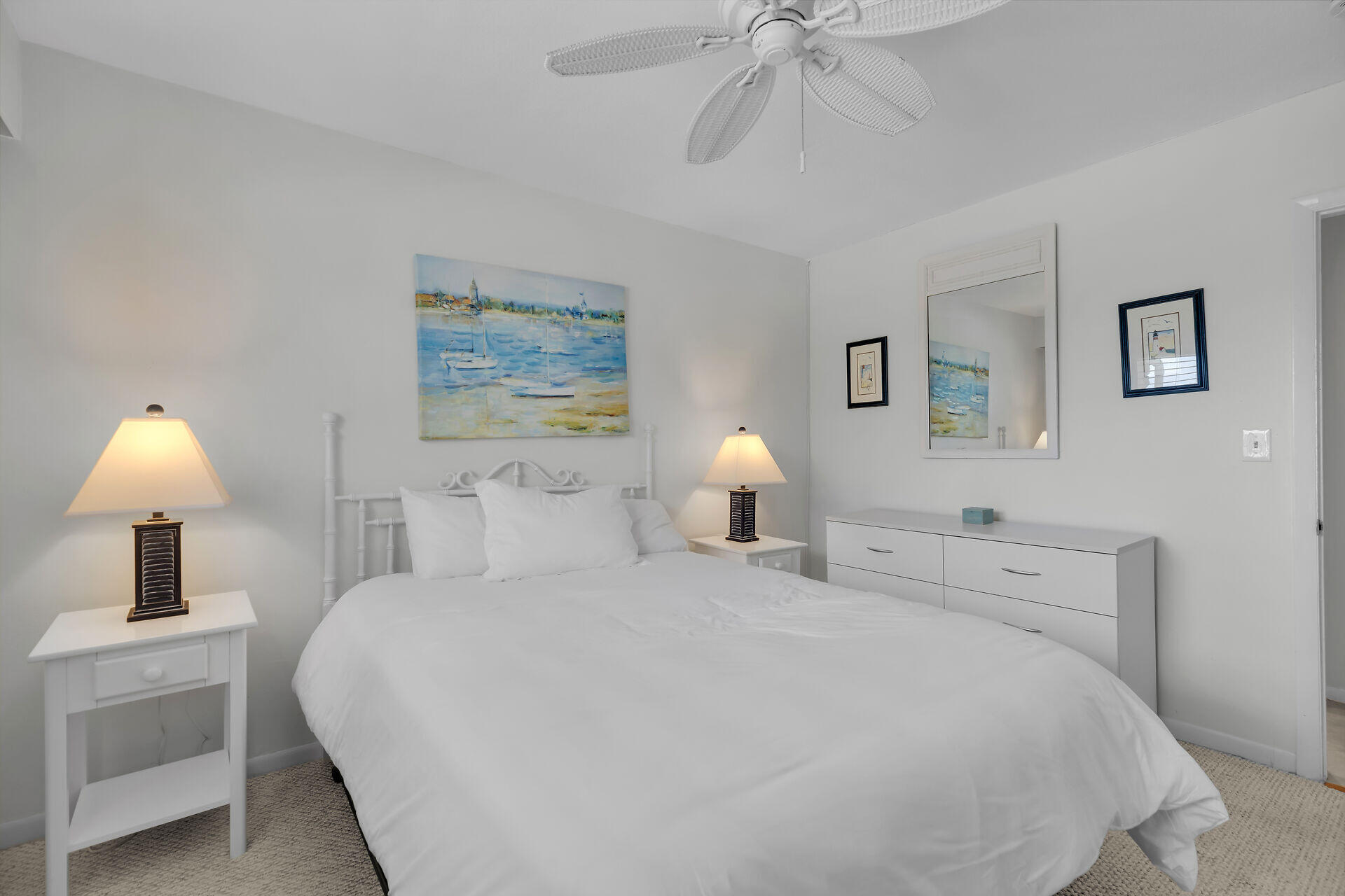 389 N Anglers Drive Unit: 204