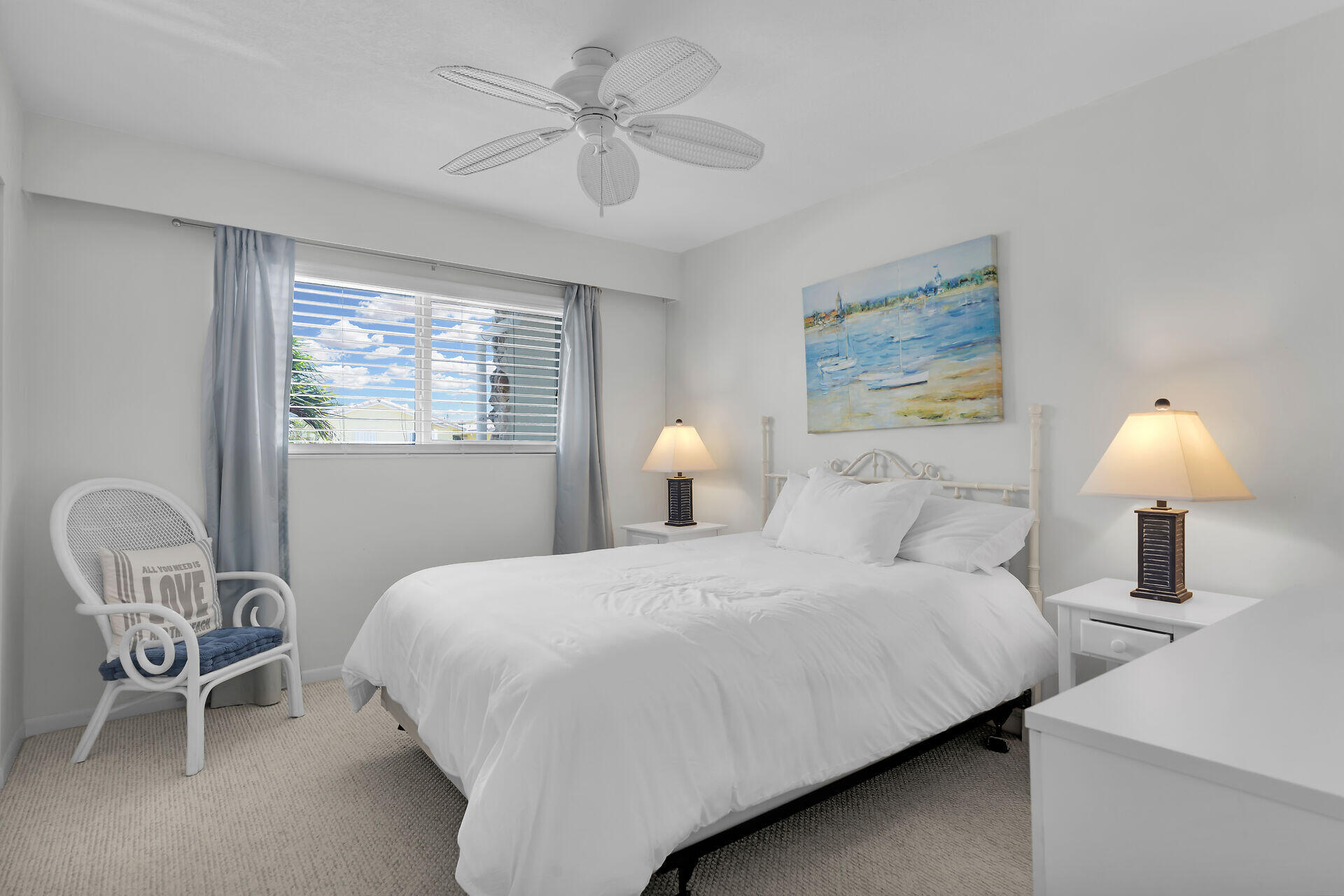 389 N Anglers Drive Unit: 204