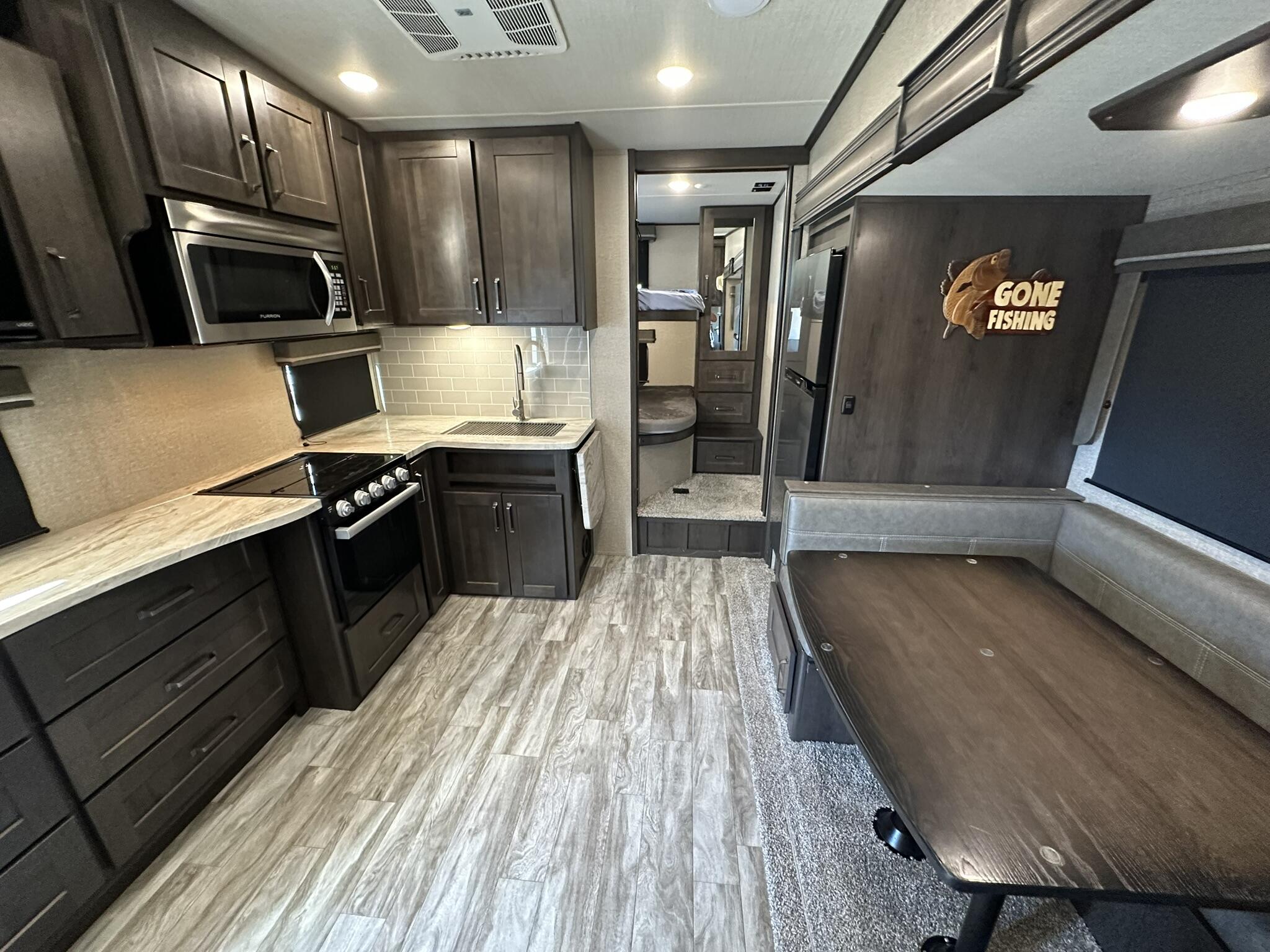 6099 Overseas Highway Unit: 75W