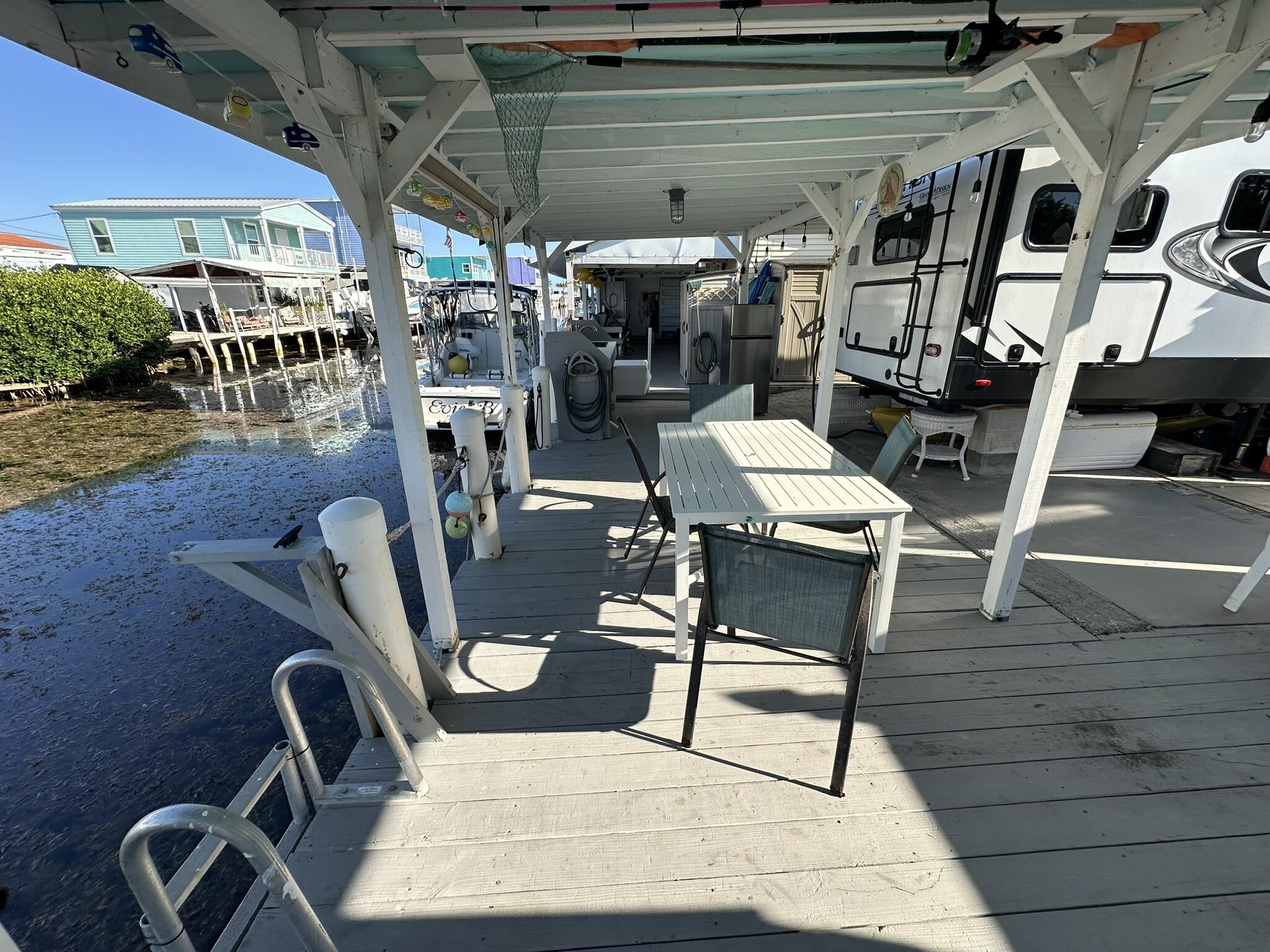 6099 Overseas Highway Unit: 75W