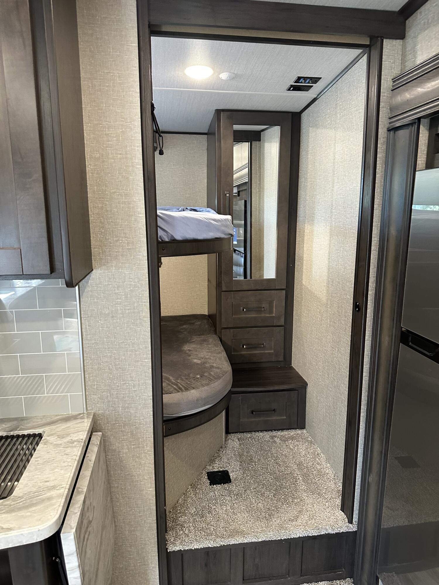 6099 Overseas Highway Unit: 75W