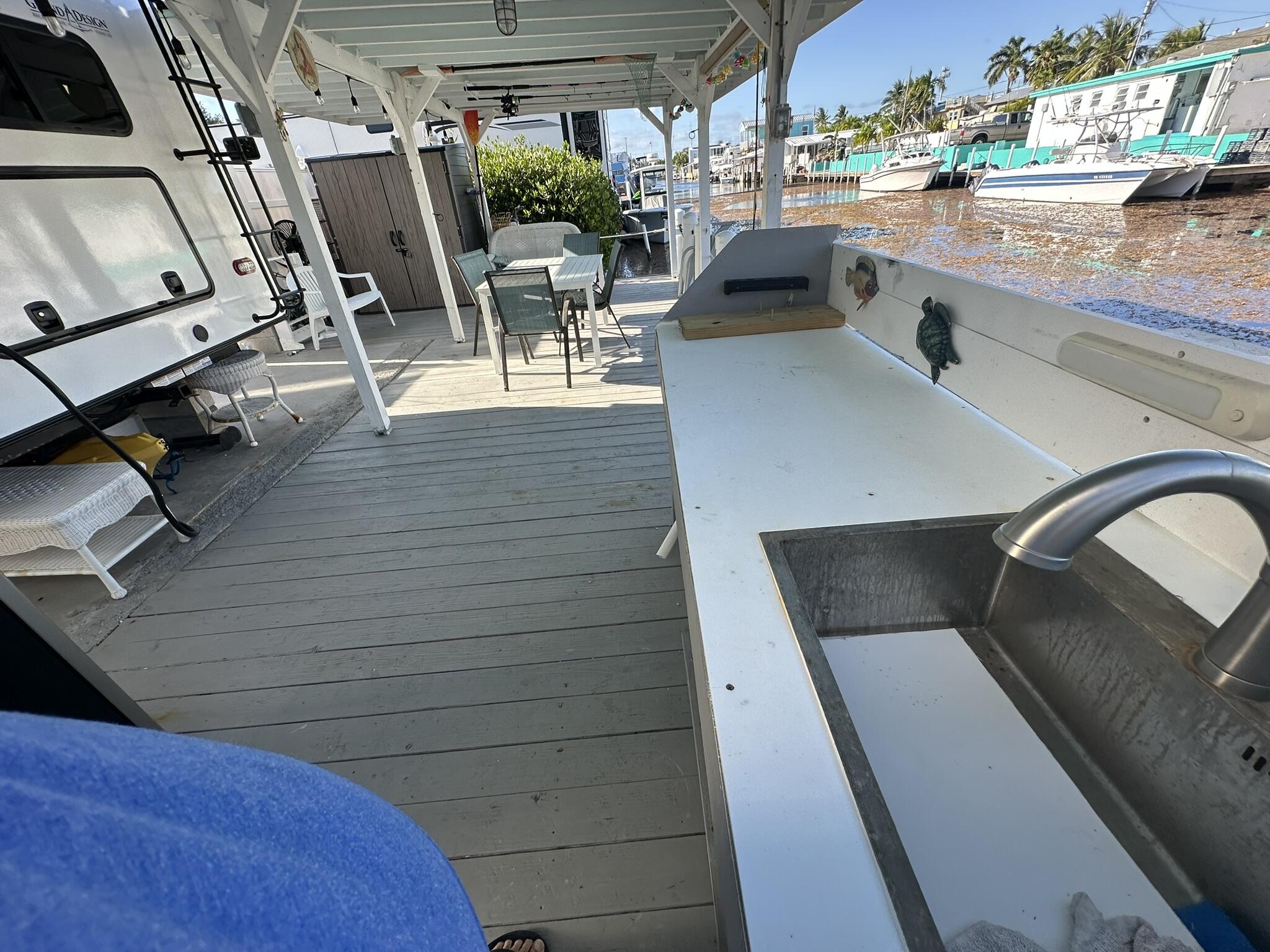 6099 Overseas Highway Unit: 75W