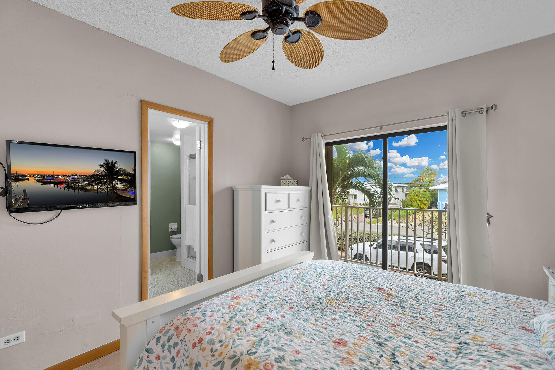 423 Sombrero Beach Road Unit: 9