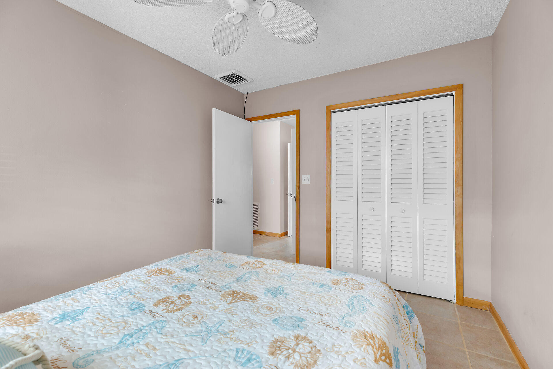 423 Sombrero Beach Road Unit: 9