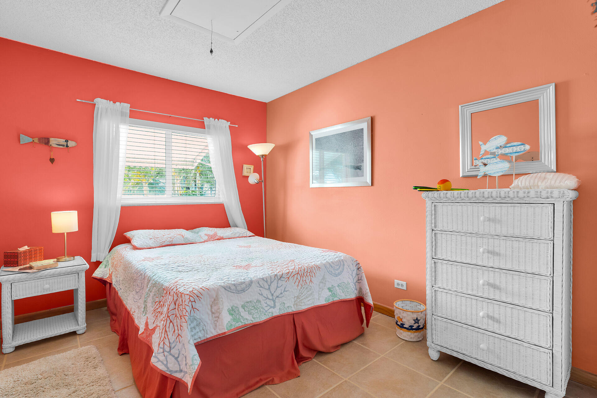 423 Sombrero Beach Road Unit: 9