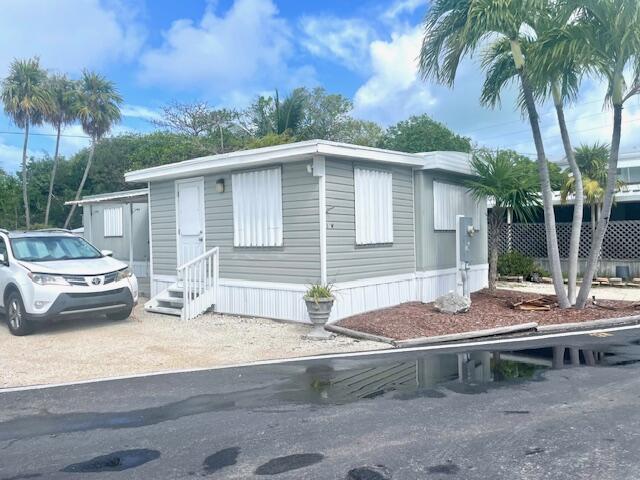 6099 Overseas Highway 12W