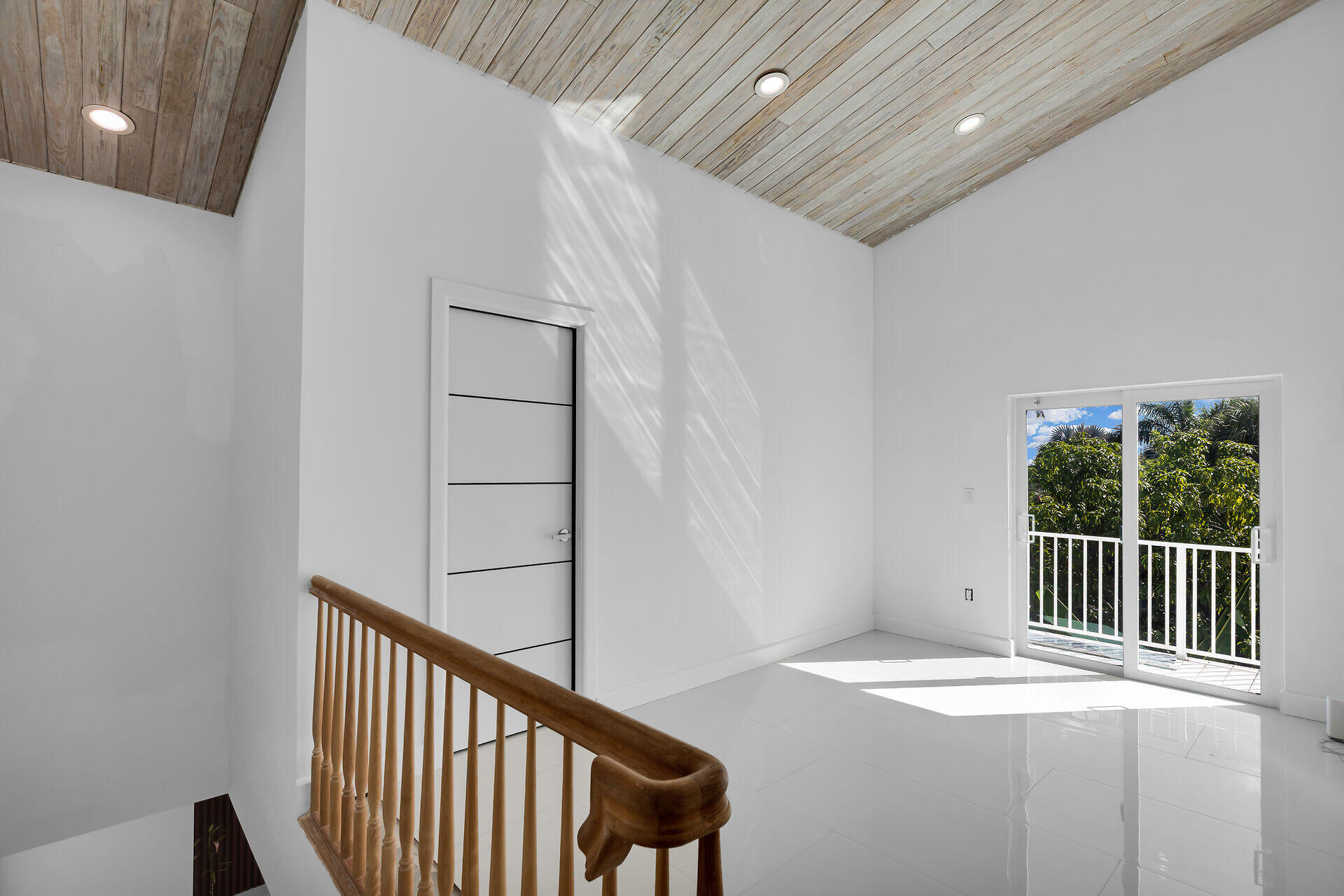 209 Corsair Road
