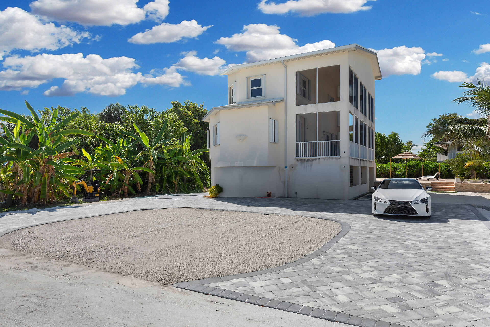 209 Corsair Road
