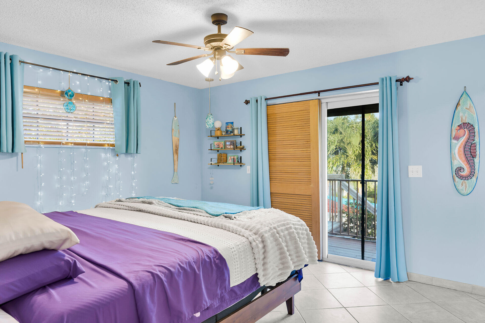 422 Calle Limon