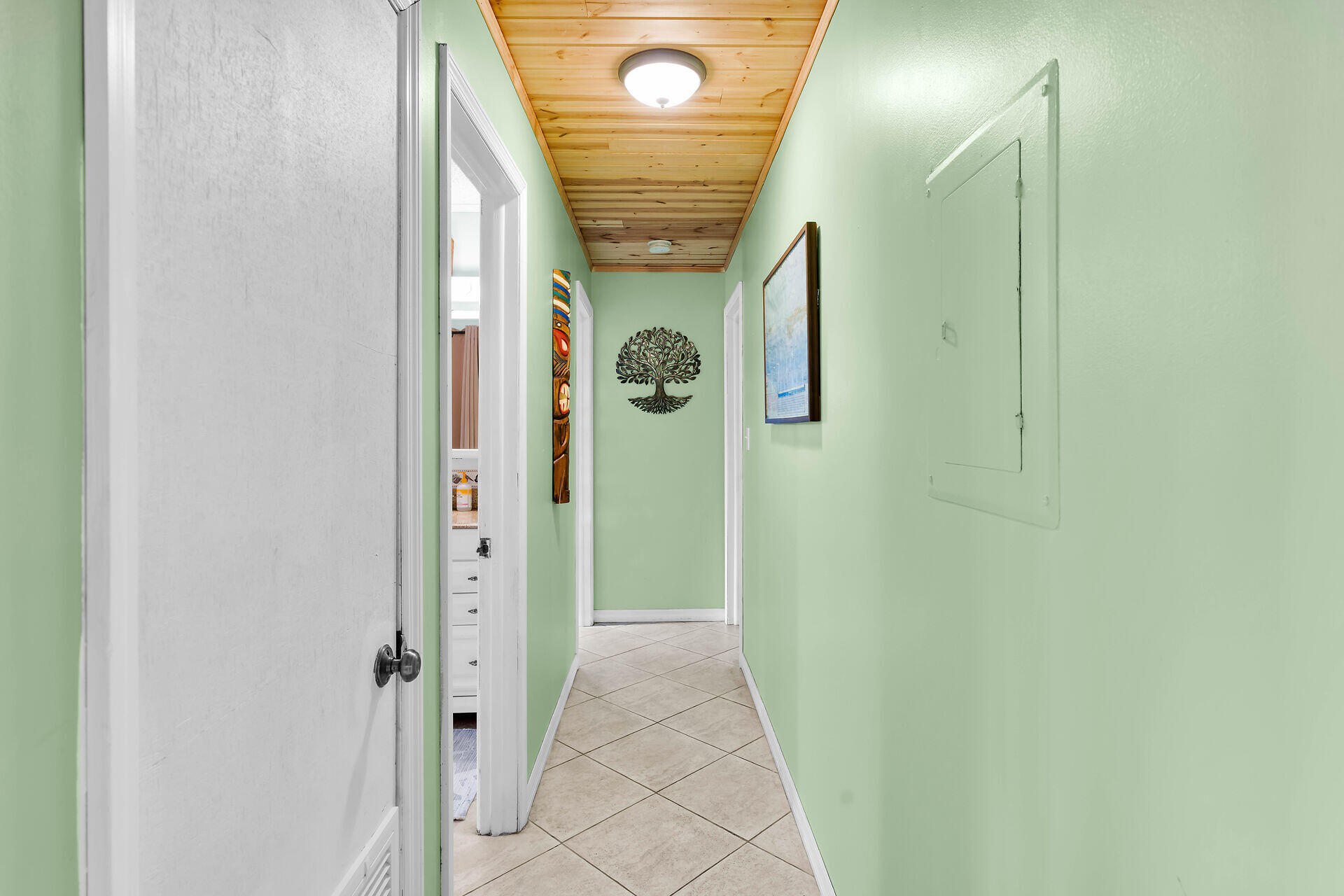 422 Calle Limon