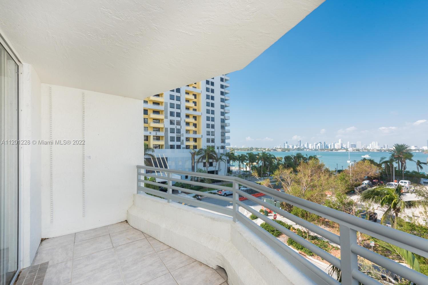 1401 Bay Rd Unit: 507