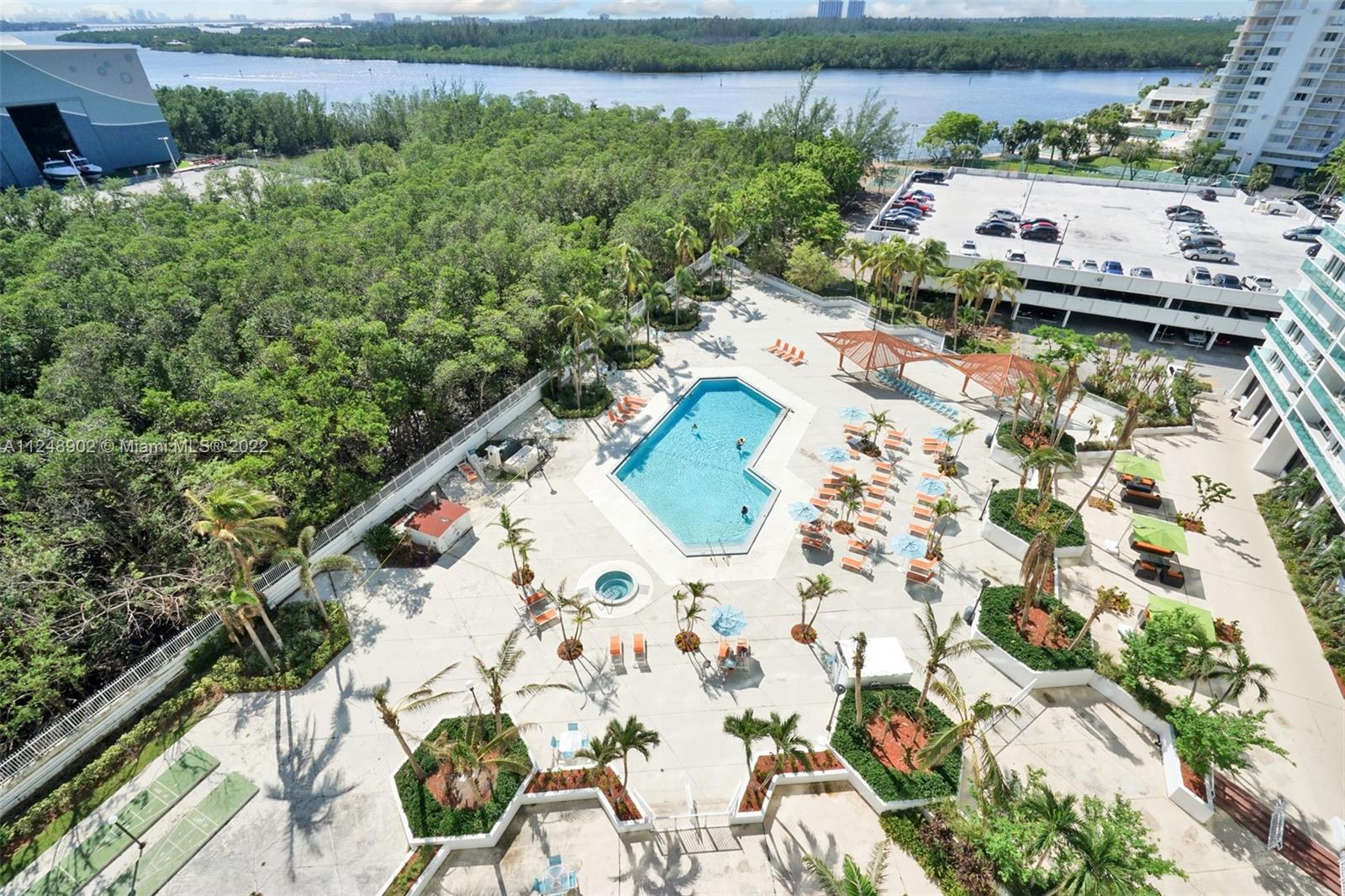 100 Bayview Dr Unit: 1119/1120