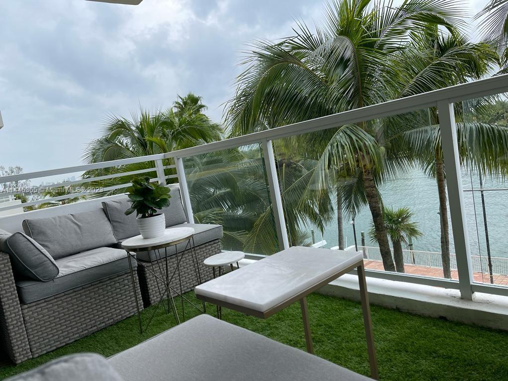 5600 Collins Ave Unit: 5N