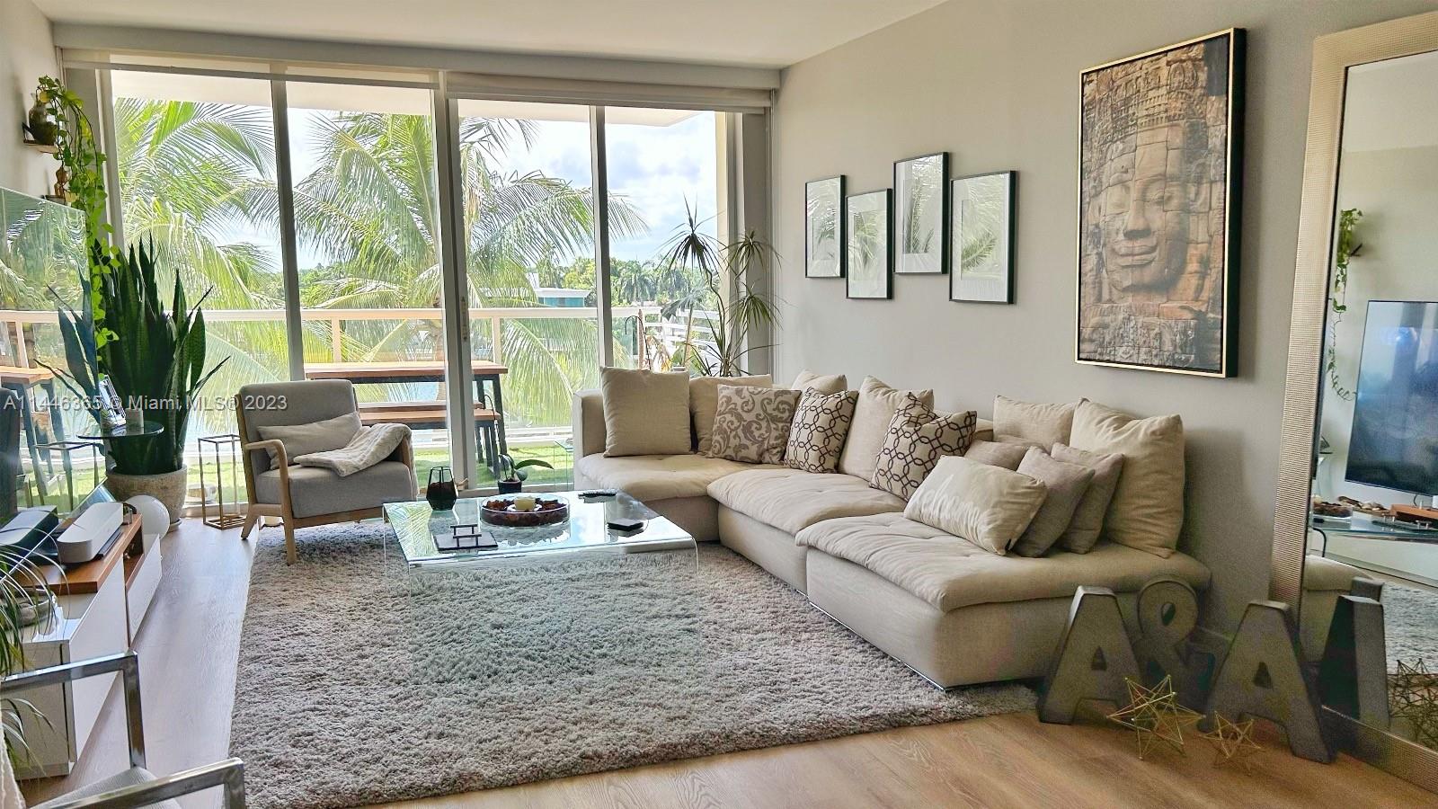 5600 Collins Ave Unit: 5N