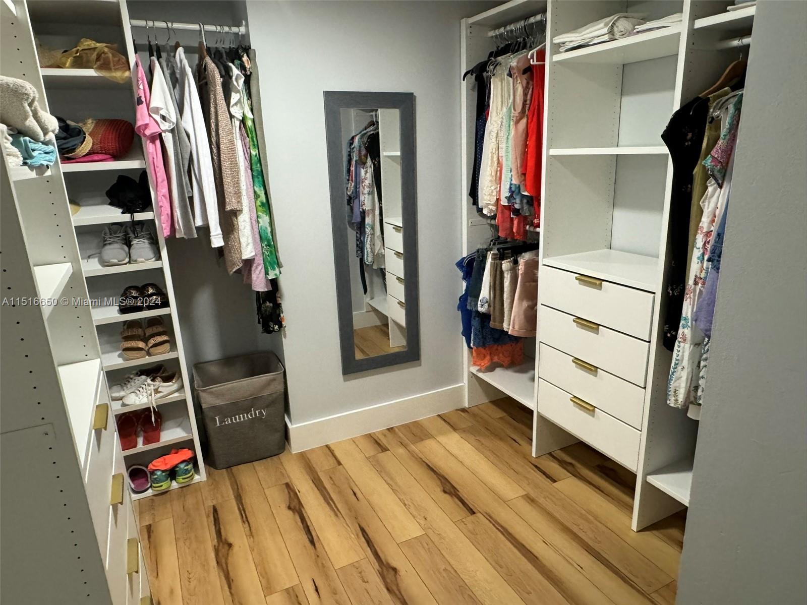 9 Island Ave Unit: 2310