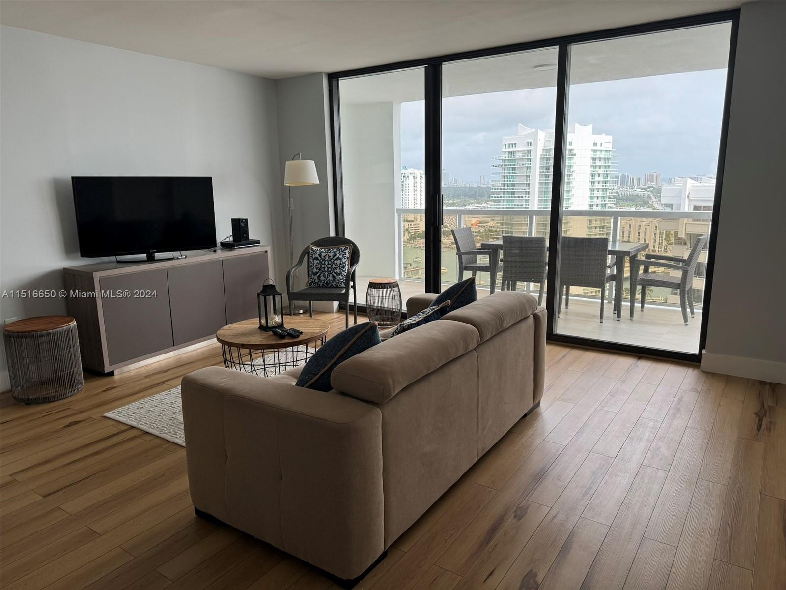 9 Island Ave Unit: 2310