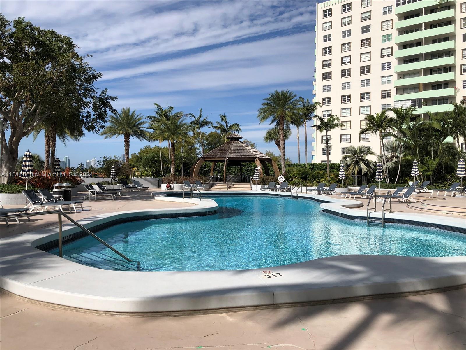 9 Island Ave Unit: 2310
