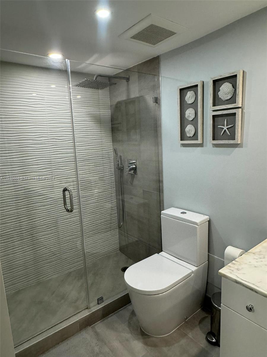 9 Island Ave Unit: 2310