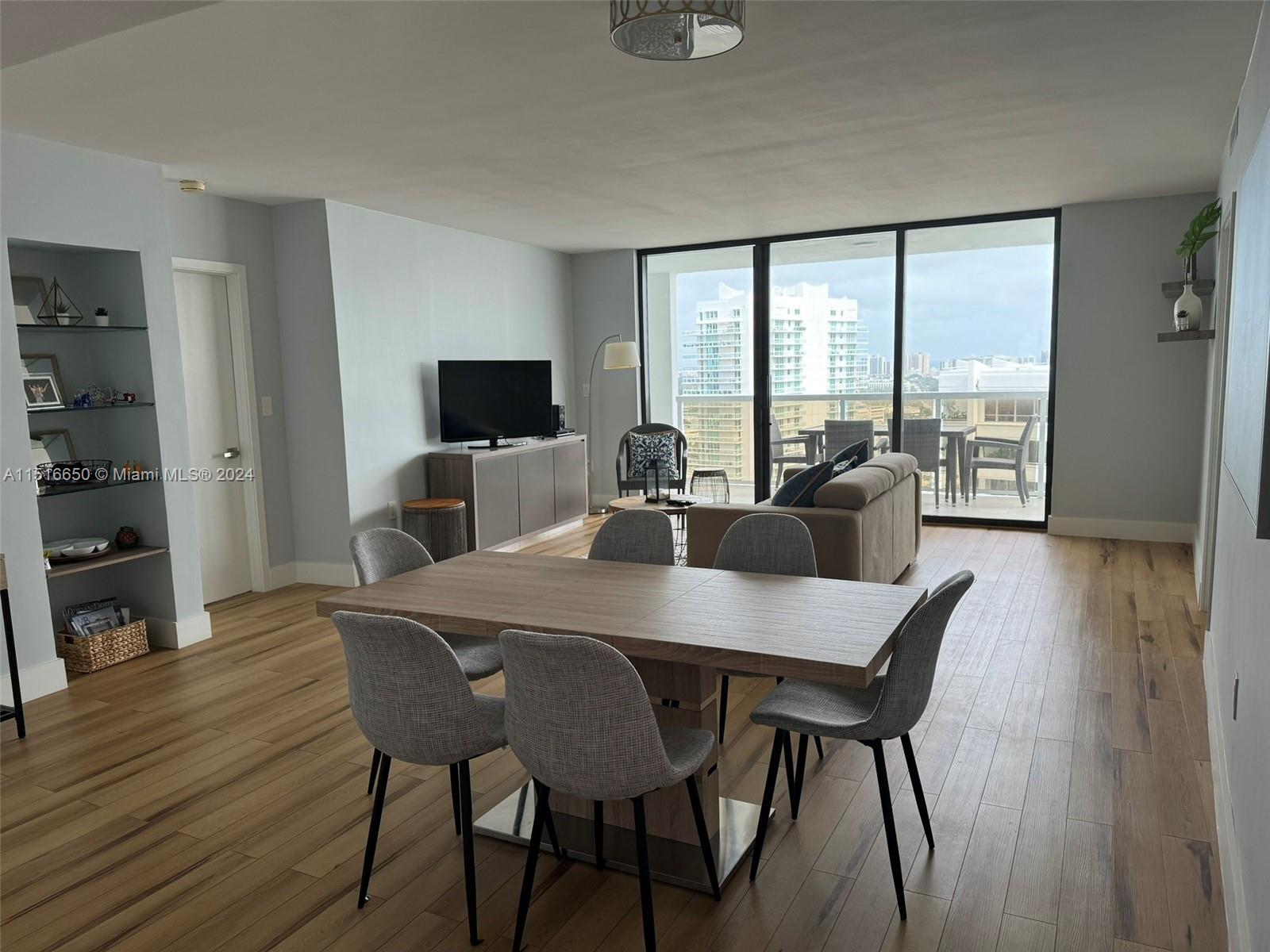 9 Island Ave Unit: 2310