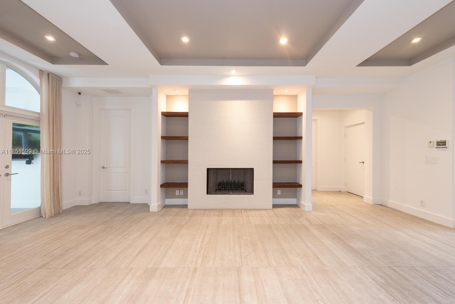 3875 Park Ave