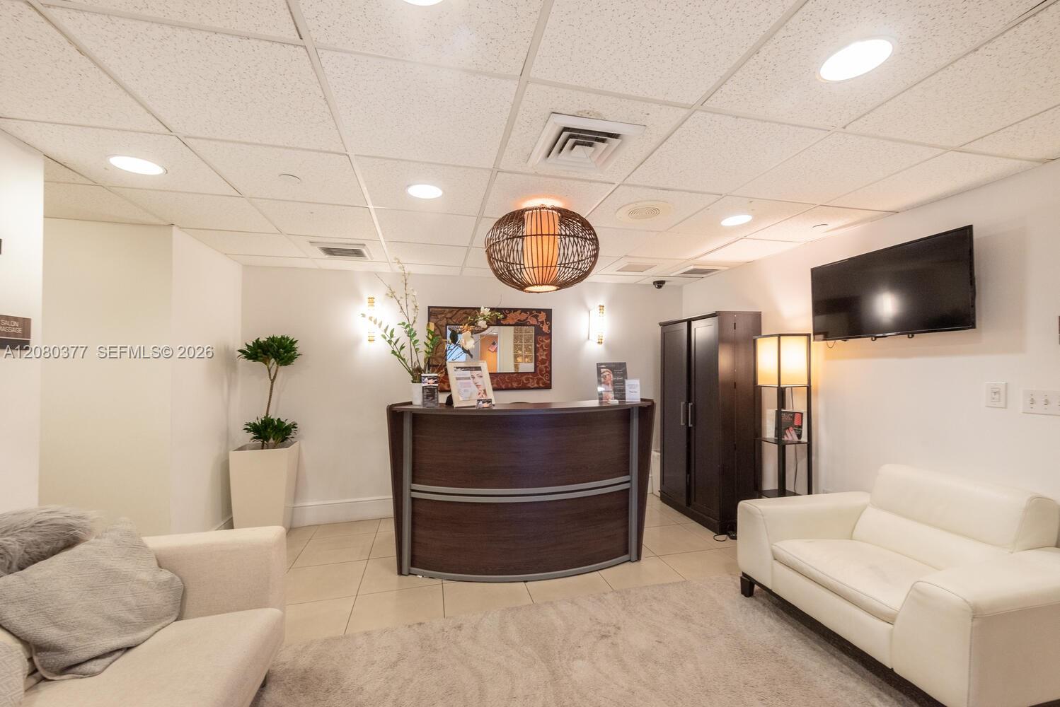 650 West Ave # 406