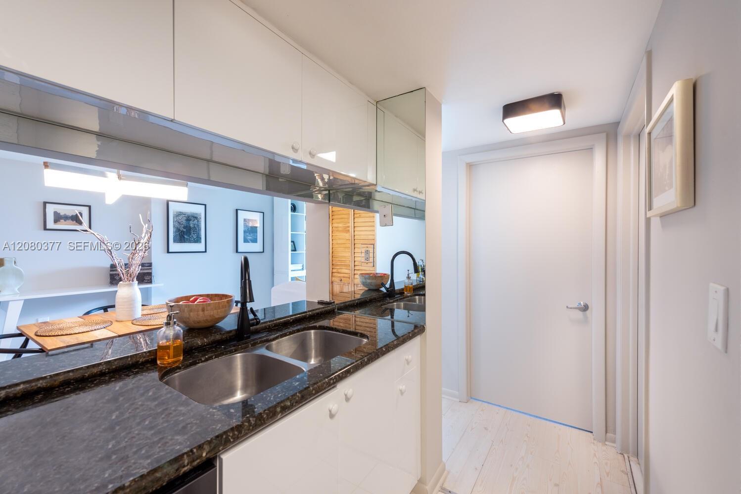 650 West Ave # 406