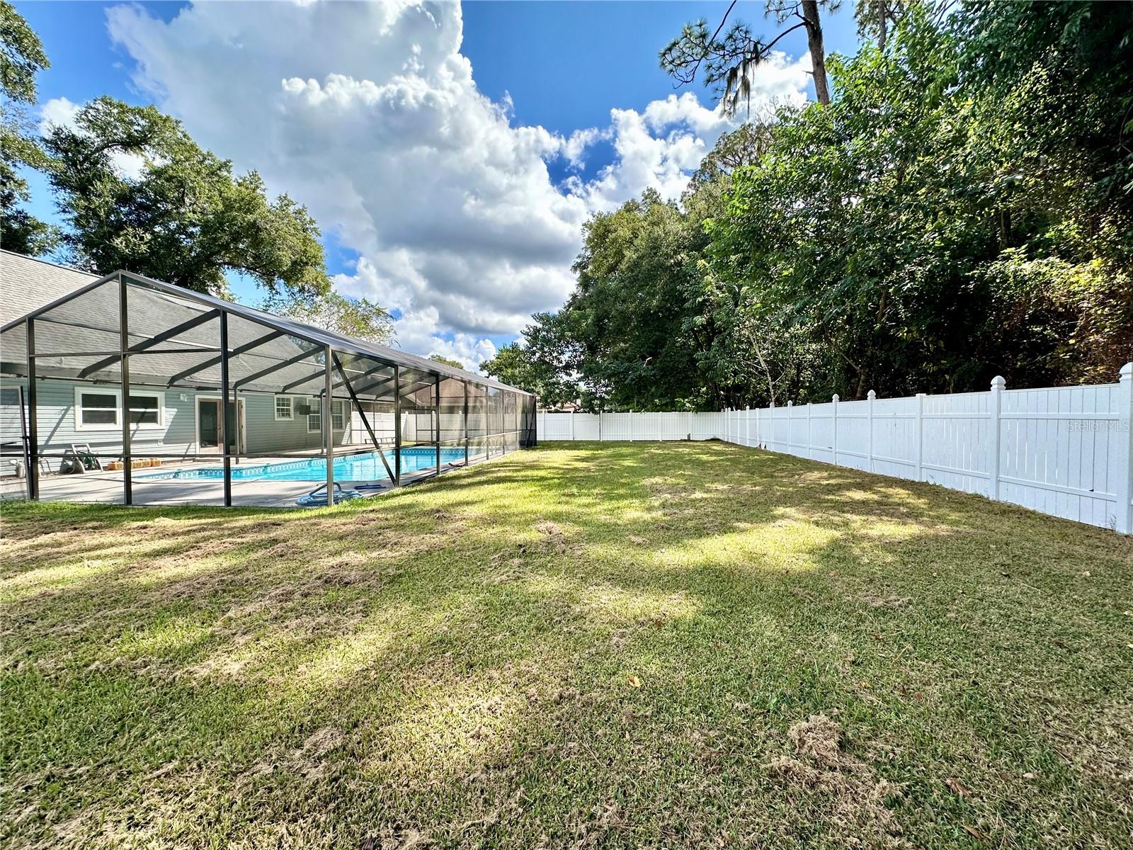 5320 SE 4TH PL