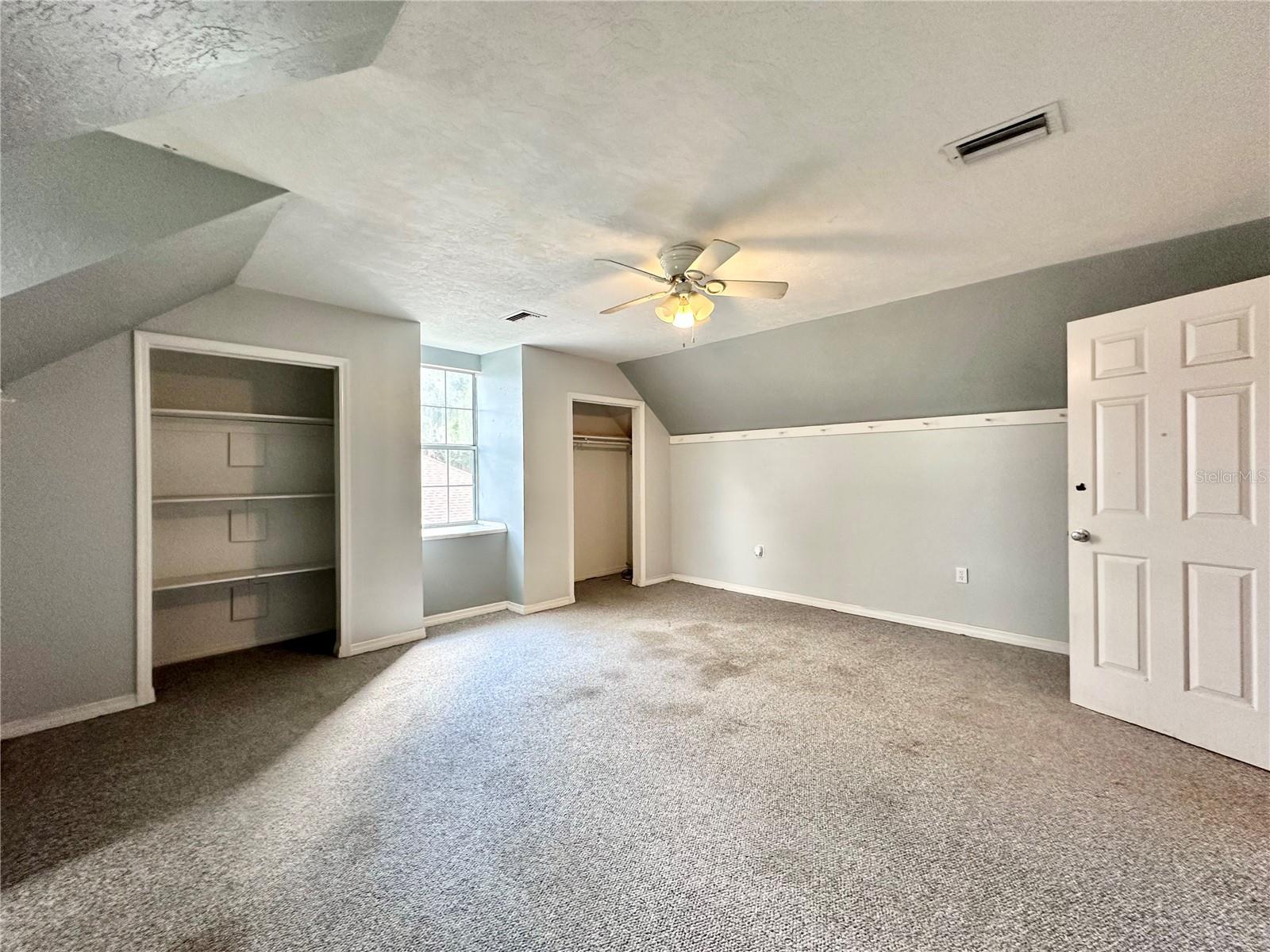 5320 SE 4TH PL