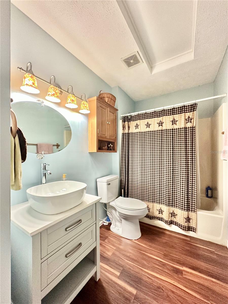 4251 NE 138TH PL