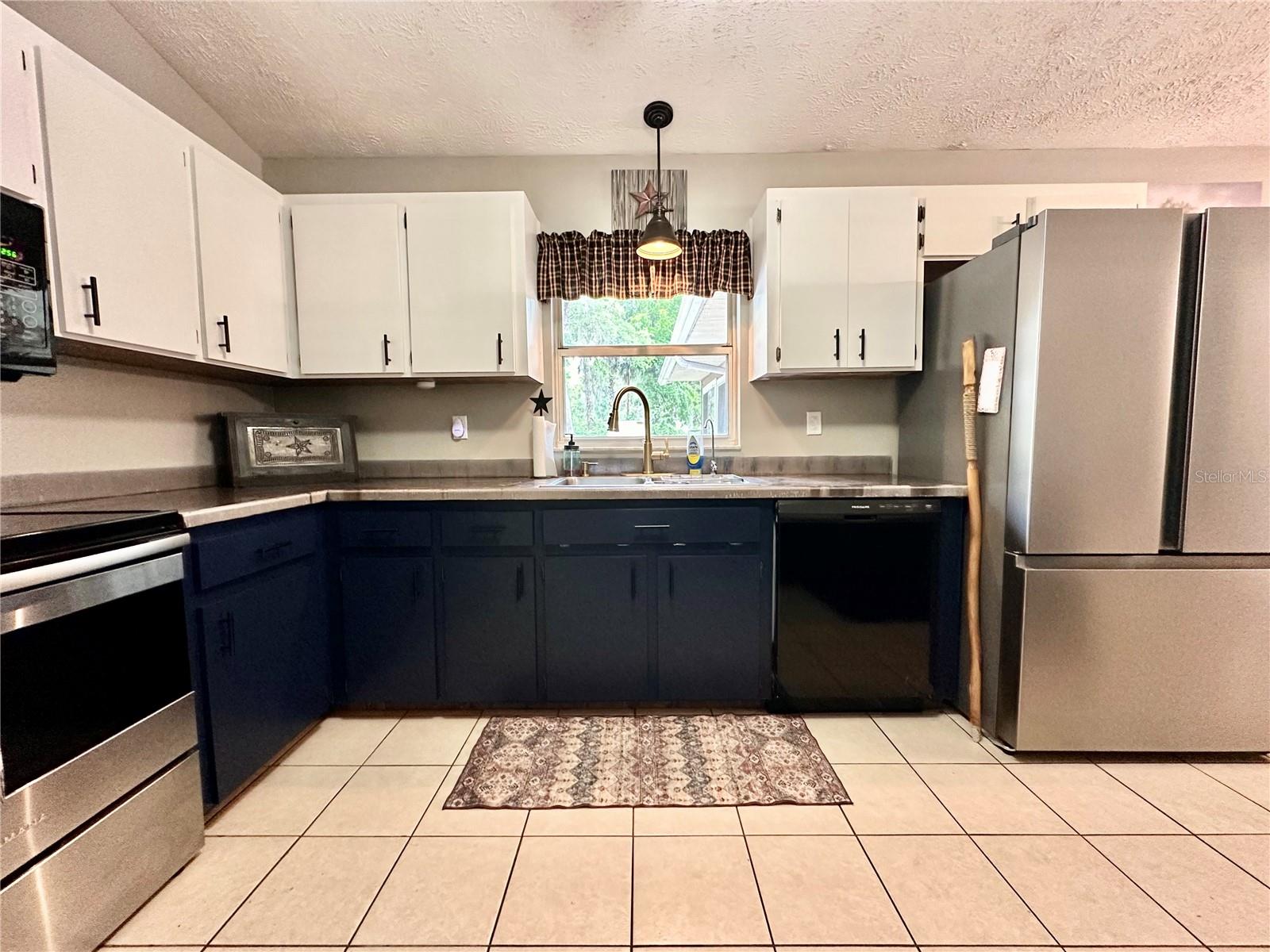 4251 NE 138TH PL