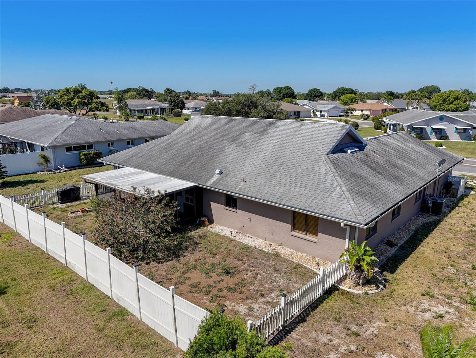 2005 EL RANCHO DR