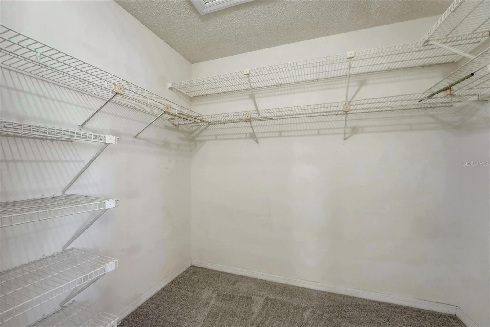 2005 EL RANCHO DR