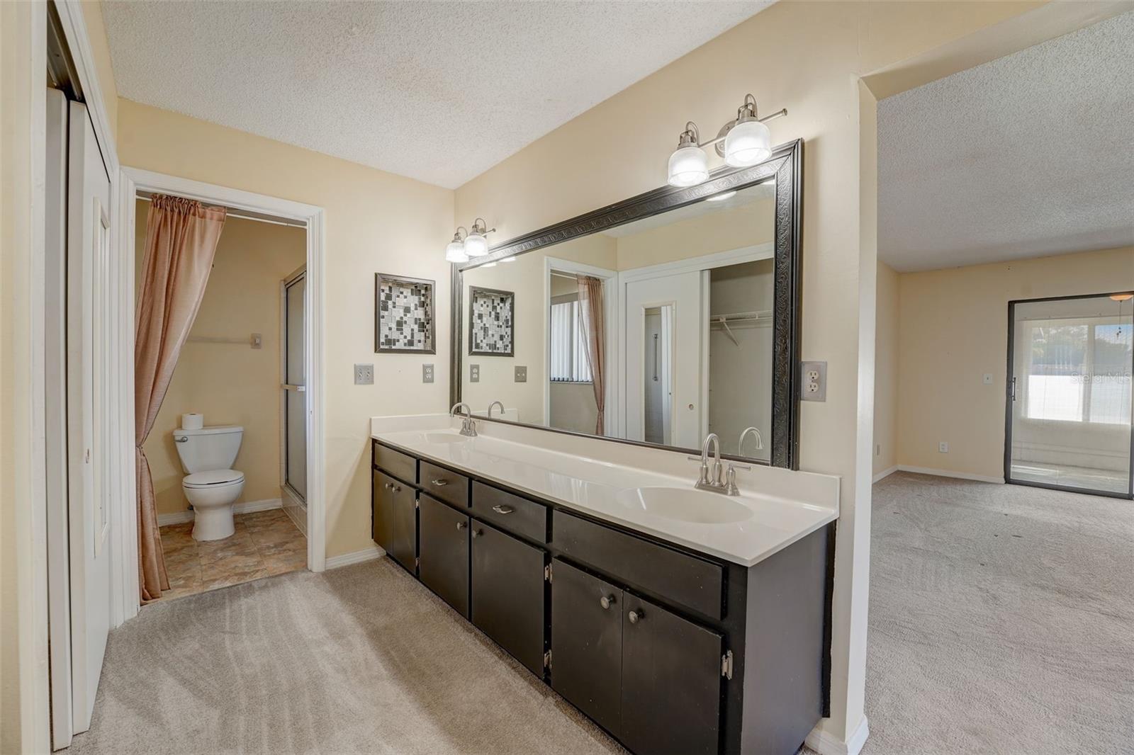 2005 EL RANCHO DR