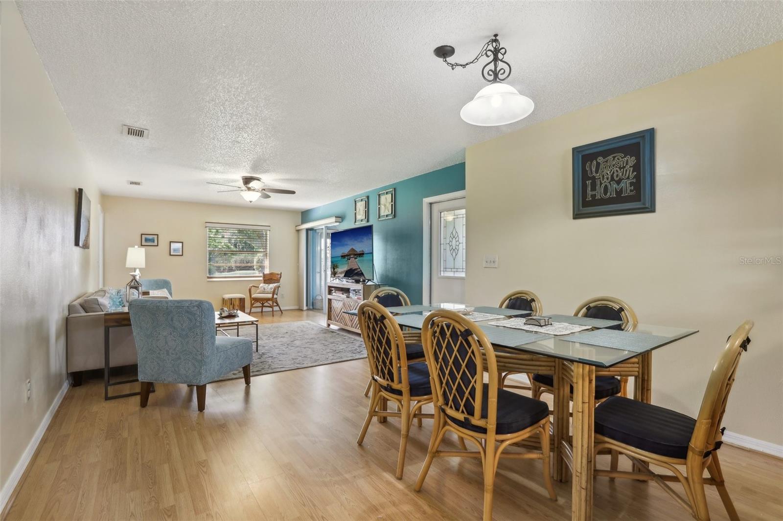 2001 HADRIAN CT