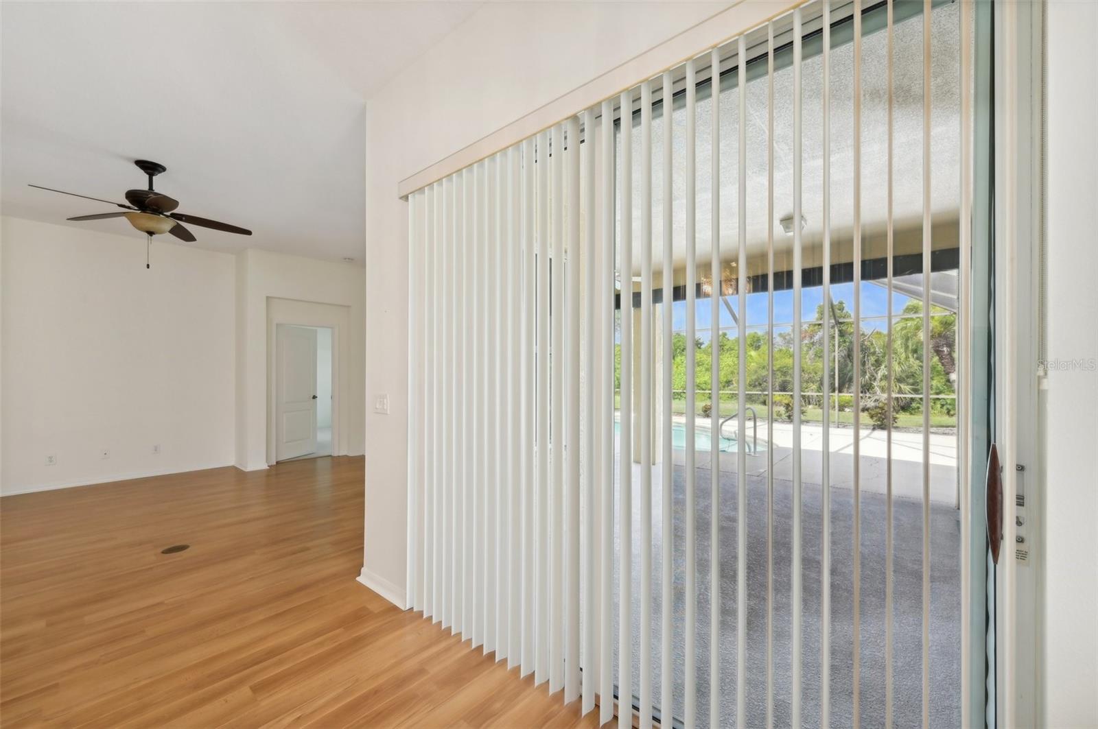 1349 MISTY GREENS DR