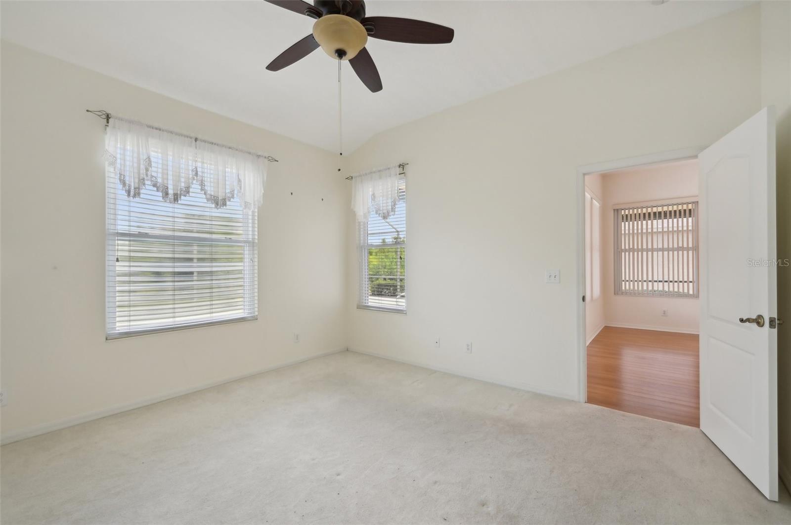1349 MISTY GREENS DR