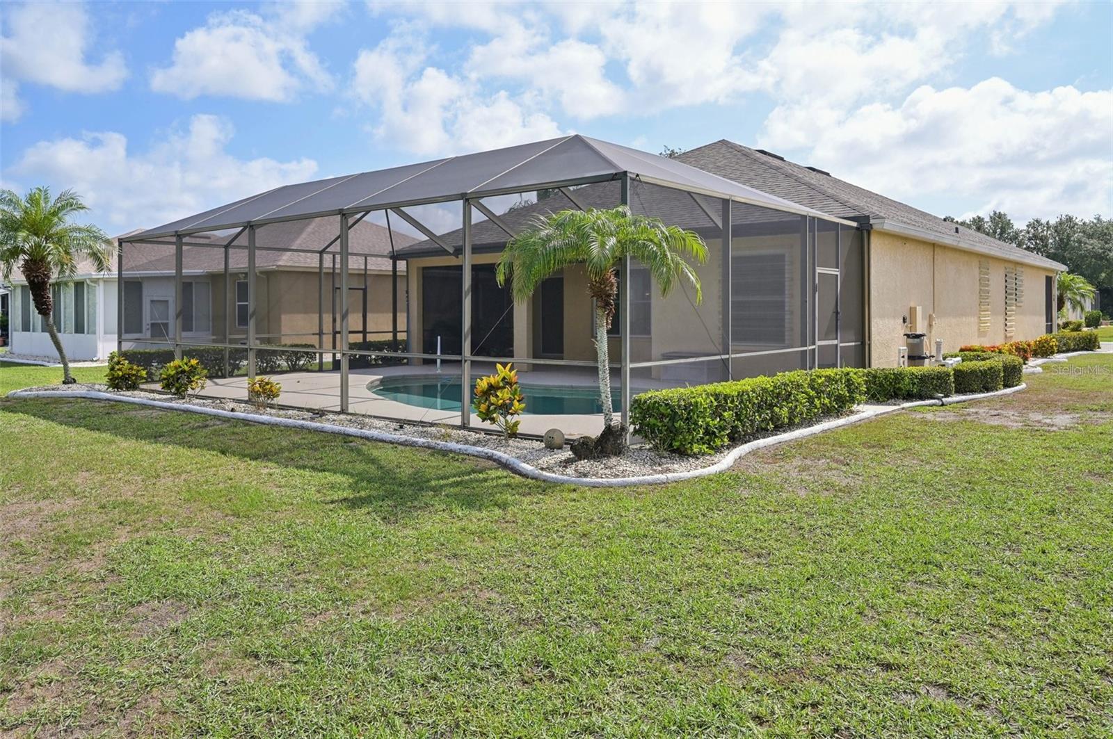 1349 MISTY GREENS DR