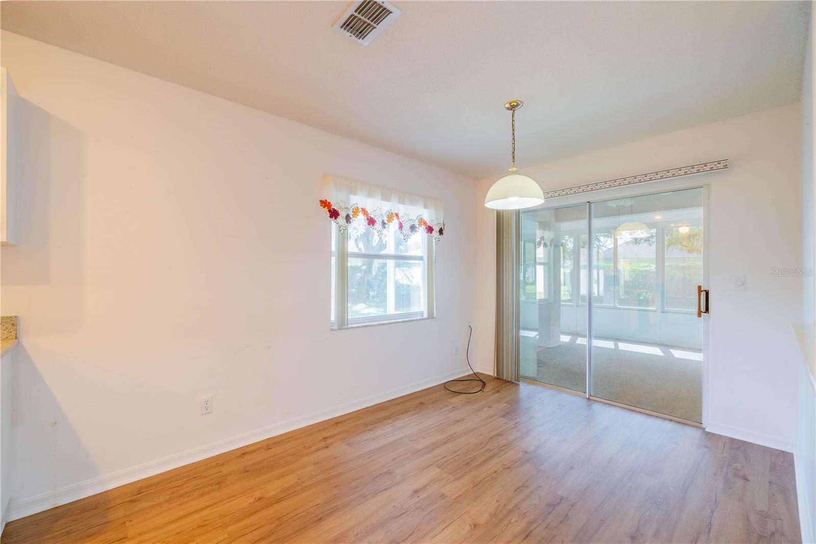 2301 OXFORD CENTER PL