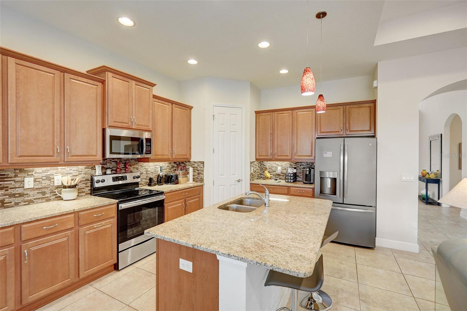 1804 PACIFIC DUNES DR
