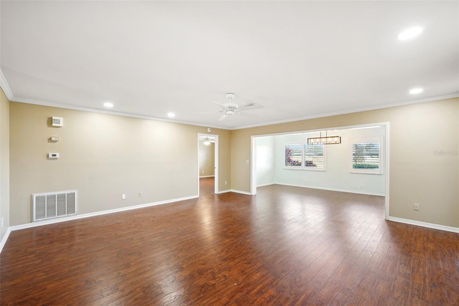 1312 LELAND DR #61